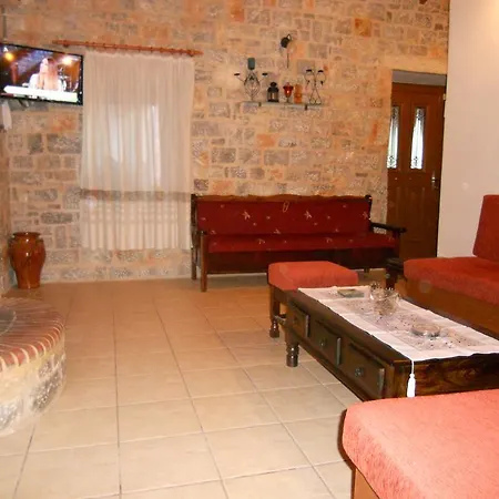 Eleftheria Villa *